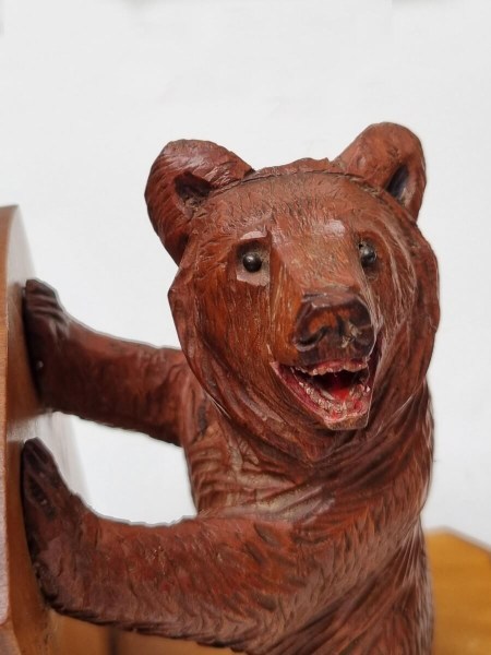 Houten-Beren-boekensteunen-Brienz-black-forest-bear-woodcarving-bookends-Geschwister Sarbach-Bookends-Switzerland-00009